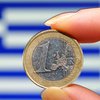 Евро стремительно падает из-за Греции