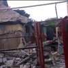 В Горловке снарядом разорвало жилой дом, есть погибшие (видео 18+)