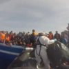 У берегов Италии спасли 3,5 тысячи нелегалов
