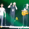 Вакарчук спел про солдата на концерте 5'Nizza (видео)
