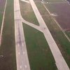 Полоса аэропорта Донецка оказалась практически целой (видео)
