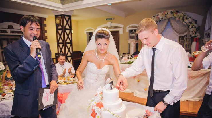 В России тамада обокрал невесту на 20, 5 тыс. грн. Фото ty-nevesta.ru