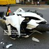 В центре Киева разбилась мотоциклистка, протаранившая внедорожник (фото)