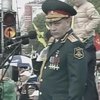 Пьяный Захарченко не мог устоять на ногах во время парада (видео)