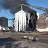 Пожар на нефтебазе под Киевом почти потушили (видео)