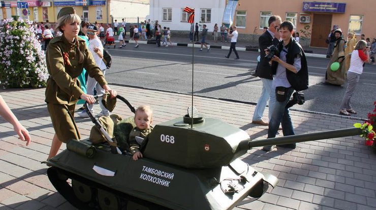 Россияне растят солдат для будущих войн. Фото facebook.com/karasyow