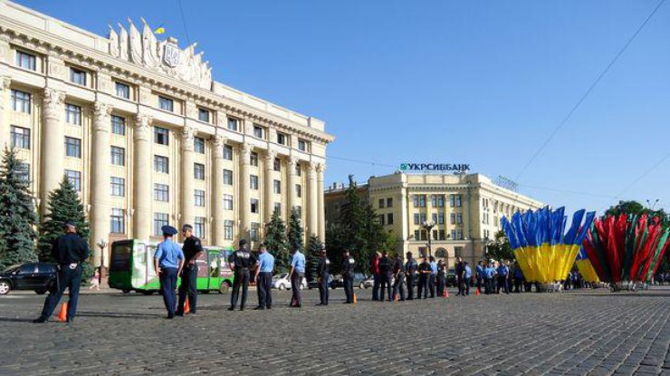 Милиция Харькова ищет бомбу. Фото из архива