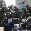 Боевики ДНР штурмуют казармы в центре Донецка