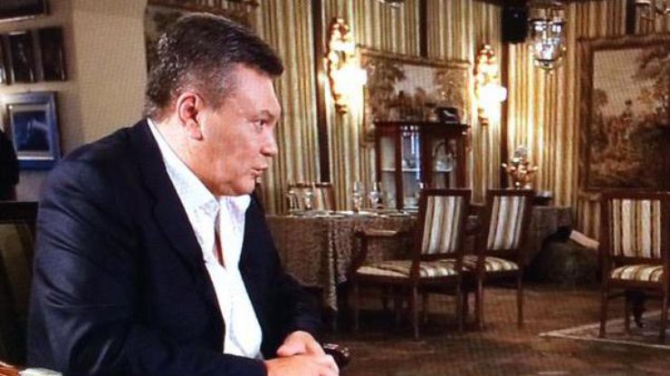 Янукович дал интервью журналисту BBC. Фото @ggatehouse