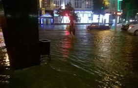 Воронеж заливает сильным дождем