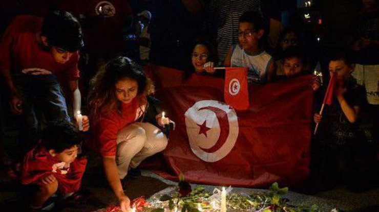 Тунис погрузился в скорбь