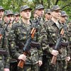 Порошенко разрешил призывать военных резерва первой очереди