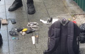 Взрывчатку нашли в рюкзаке. Фото Валерий Калниш