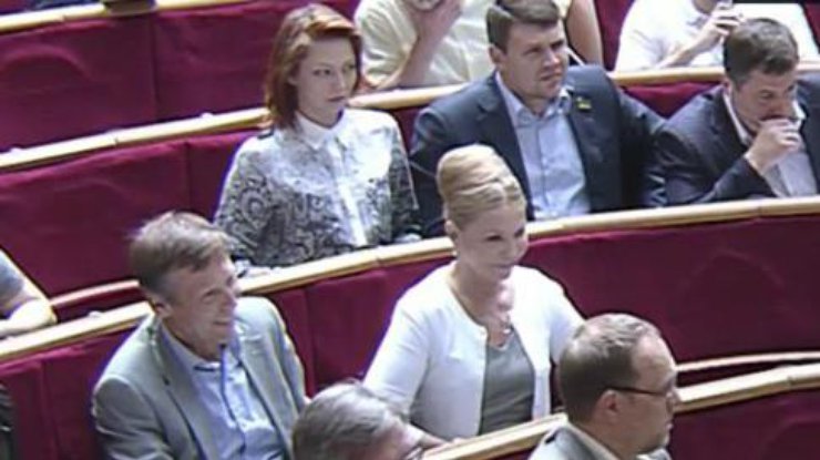 Яценюк с Тимошенко признавались друг другу "в любви" на заседании Рады