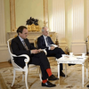 Итальянский журналист явился к Путину в уморительных красных носочках (фото)