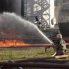 Пострадавший от пожара на нефтебазе под Киевом умер в реанимации