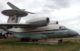 Самолет для радиолокационного обнаружения АН-71. Фото podrobnosti.ua