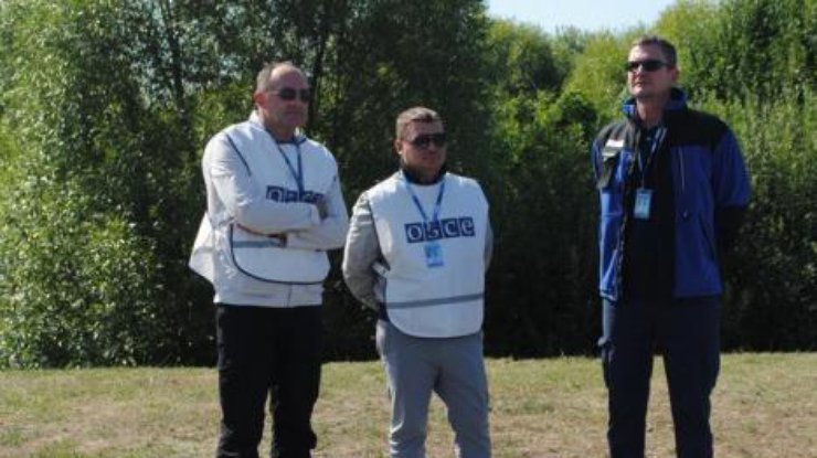 Миссия ОБСЕ из 3 человек прибыла в Мукачево. Фото pmg.ua