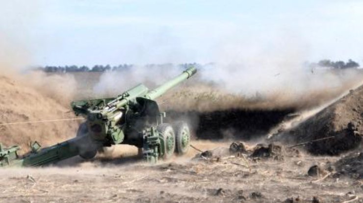 Боевики накрывают Горловку из артиллерии.