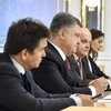 Порошенко предложил закрепить "особый статус" оккупированного Донбасса 