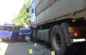 Водитель "Жигулей" погиб на месте. Фото Житомир.info