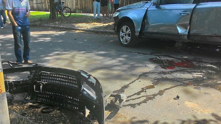 В Черкассах взорвался автомобиль. Фото "Типичные Черкассы"