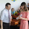 Выпускникам Донецка выдали фейковые дипломы ДНР (фото)