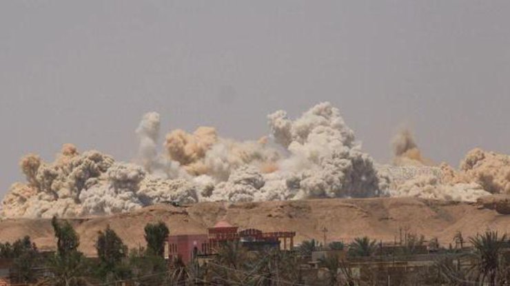 ИГИЛ взорвали Олимпийский стадион. Фото: twitter/jasminechic1