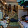 В Японии безработные ютятся в номерах-коробках (фото)