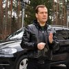 Медведев пугает Украину исчезновением с лица земли