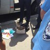 В Чернигове поймали водителя с фальшивыми печатями избиркомов (фото)