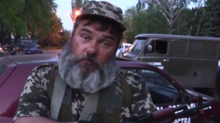 "Казак Бабай" живет в нищете, и хочет уехать от жены и детей на Донбасс.