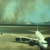 Пожары в Италии остановили главный аэропорт Рима
