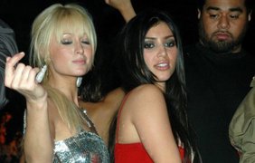 Ким была на побегушках у своей сканадбной подружки Пэрис. MySpace/PrincessKimberly