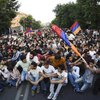 В Армении митингующие выдвинули ультиматум властям: полиция во всеоружии (онлайн)