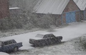Город в России засыпало снегом. Фото @IvchenkoDenis