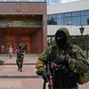 Боевики ДНР и ЛНР просят вернуть украинские банки на Донбассе