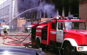 Пожар на заводе ЗИЛ в Москве