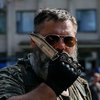 Сотрудница мобильного оператора выдала боевикам ДНР всех абонентов
