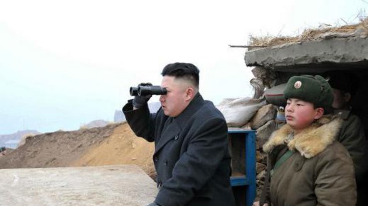КНДР подняла армию для "решительных действий"