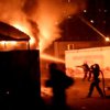 В Киеве ночью сгорел дотла магазин (фото, видео)