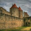 Во Франции влюбленные погибли во время секса на вершине крепости