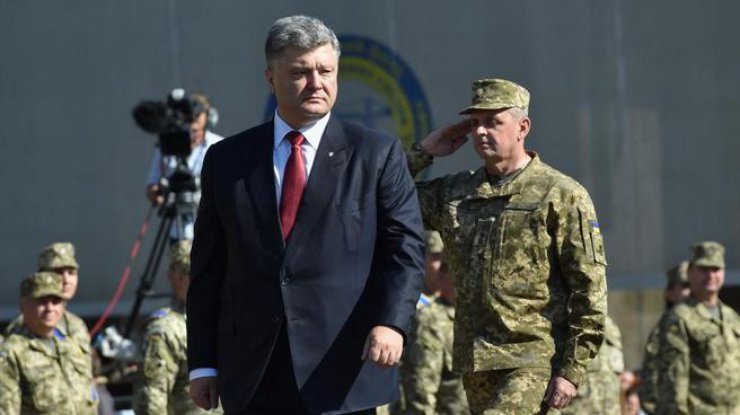Порошенко предупредил Россию об угрозах из-за расшатывания ситуации в Украине 