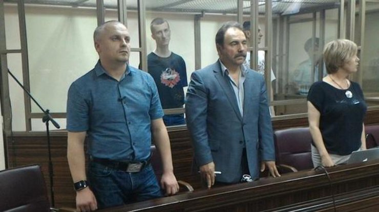 Организаторы судилища над Сенцовым понесут ответ - уверен Порошенко