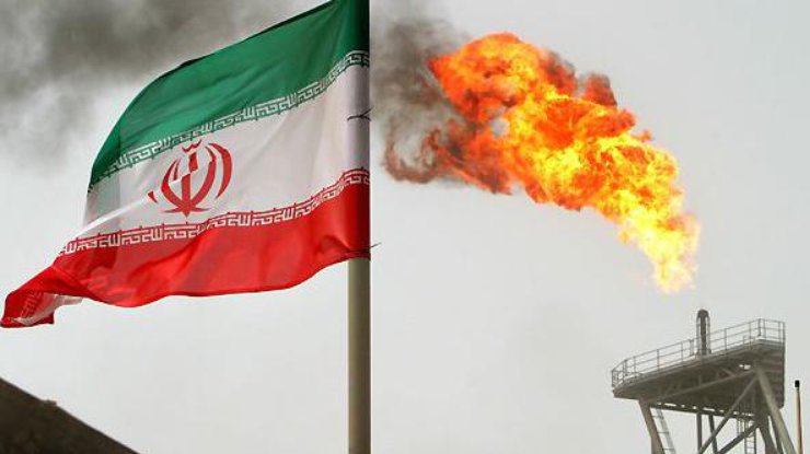 Иран будет продавать нефть при любой цене