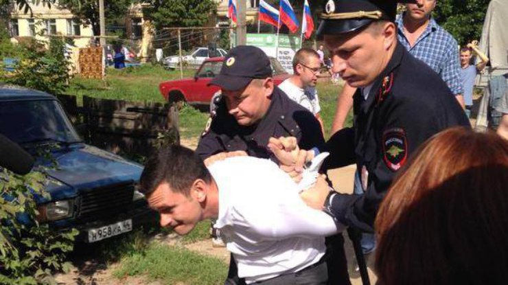 Яшина задержал наряд полиции во главе с оперативником ФСБ