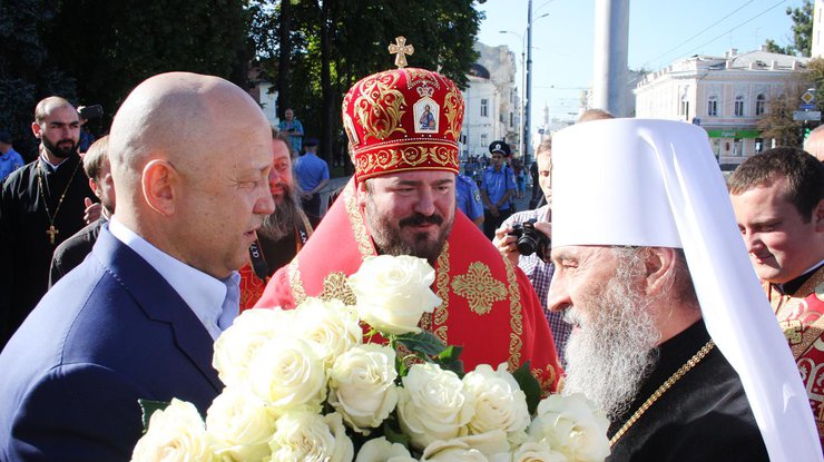 Освятил храм Блаженнейший митрополит Киевский и всея Украины Онуфрий.
