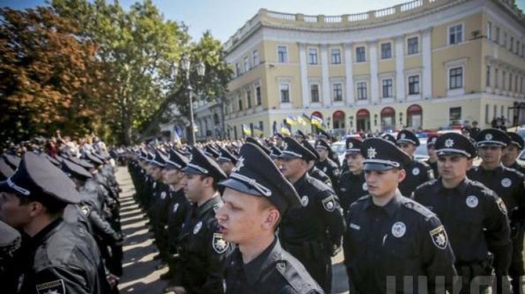 Отныне Одесса под защитой новой полиции