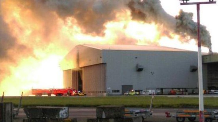 Пожар в аэропорту Дублина