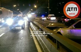 ДТП произошло на Московском мосту